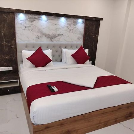 Mayuri Residency Hotel Attibele 外观 照片